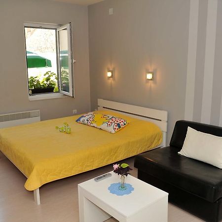 Chanovi Apartments โอครีด ห้อง รูปภาพ