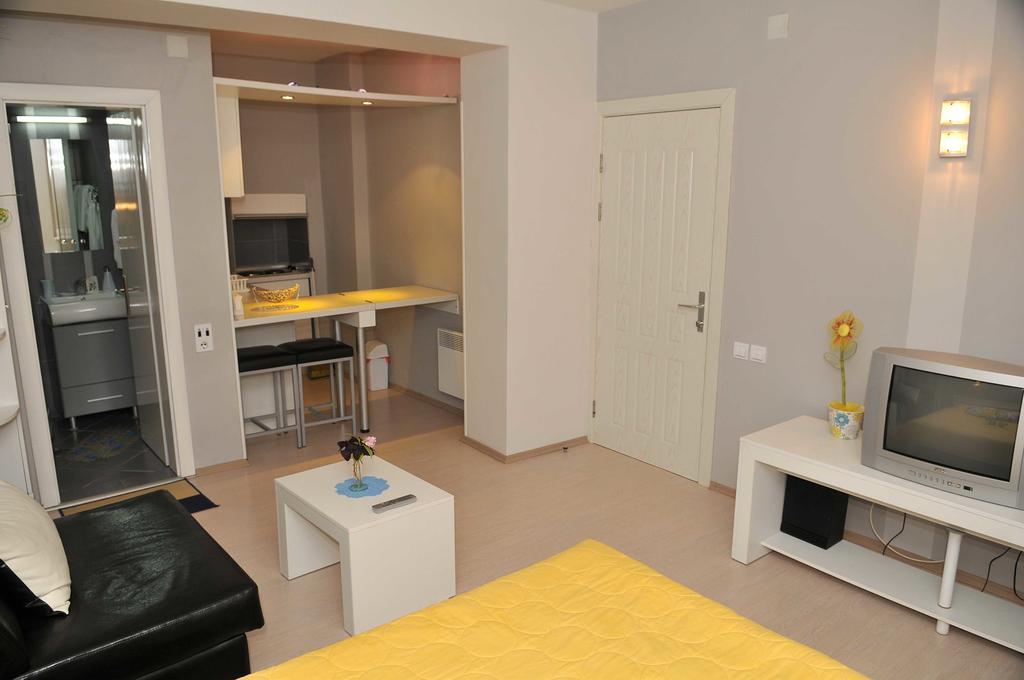 Chanovi Apartments โอครีด ห้อง รูปภาพ